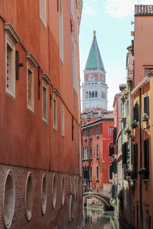 streets  venice  architecture