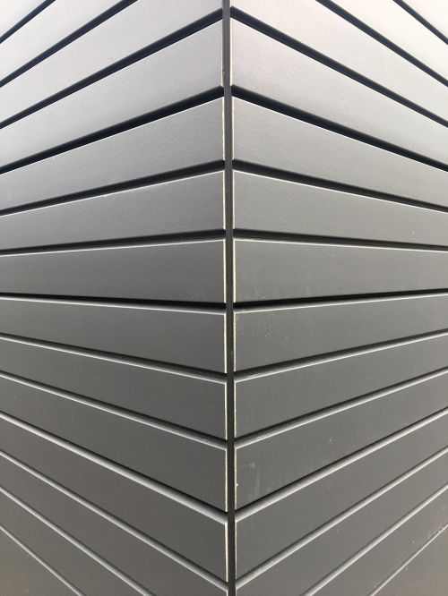structure wall stripes