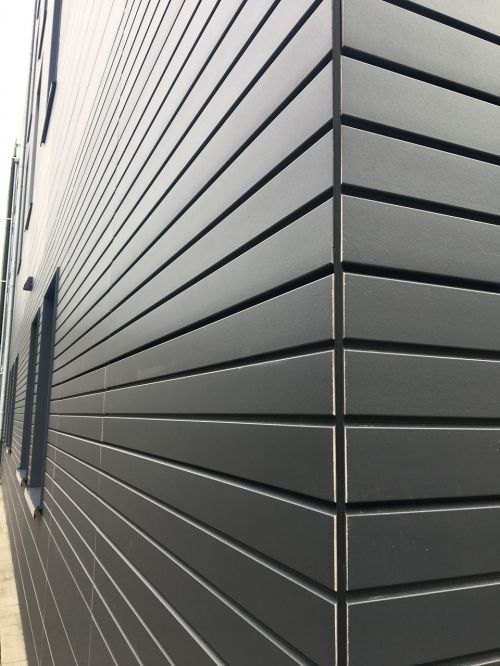 structure wall stripes