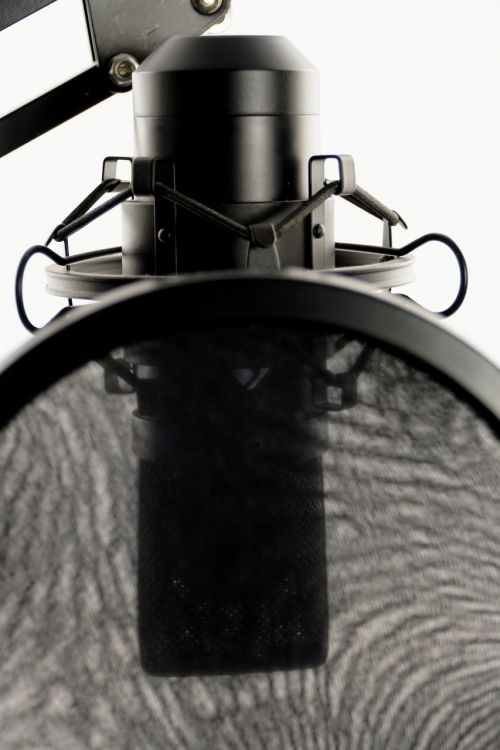 studio microphone vocal microphone