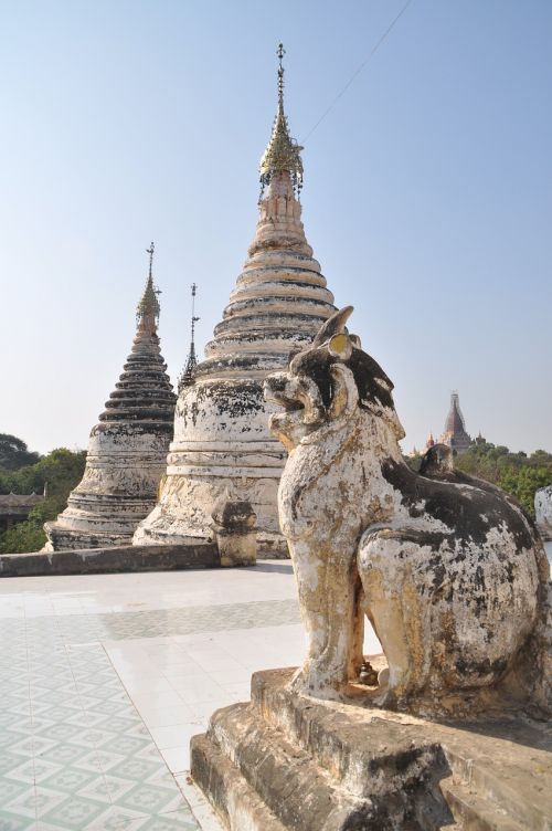 stupa pagoda burma