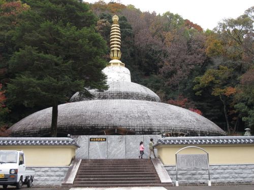 stupa temple japan