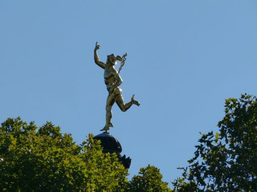 stuttgart statue bronze