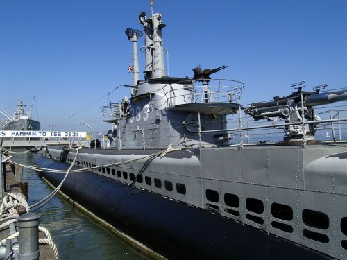 submarine marine warship