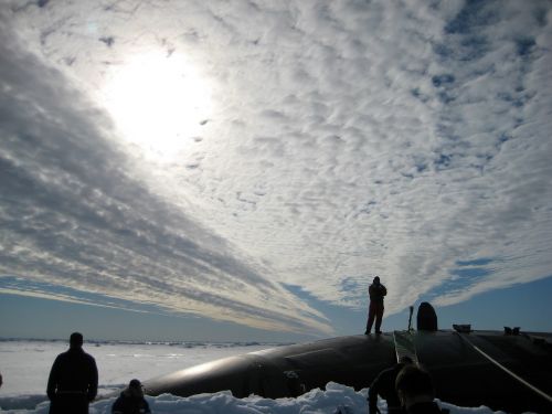 submarine arctic north pole