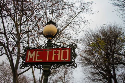 subway paris naturalness