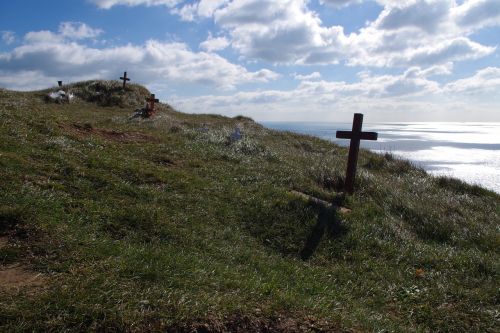 suicide beachy head crosses