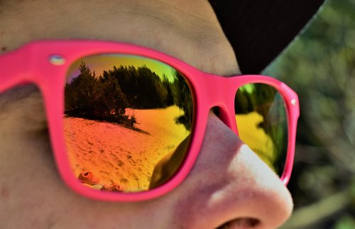 summer  desktop  sunglasses