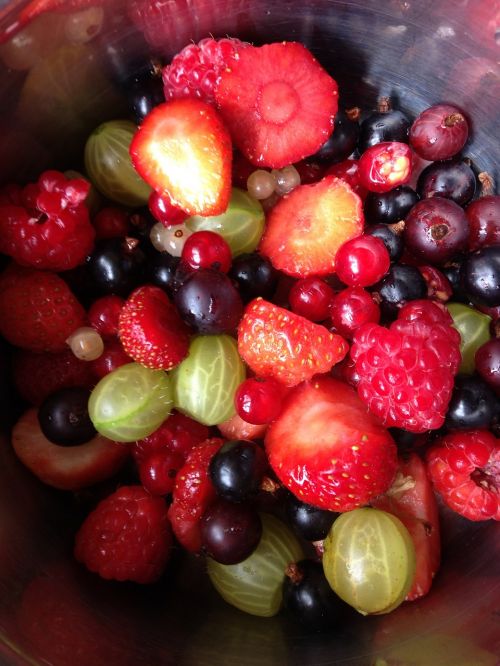 summer fruits berries