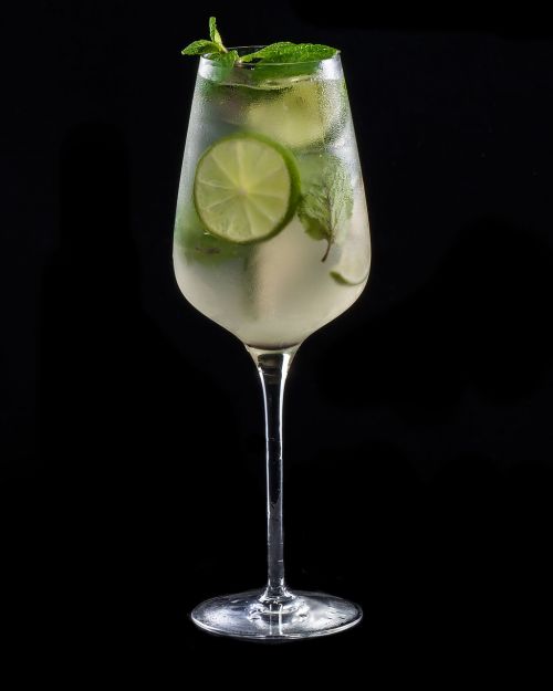 summer drink cocktail glass