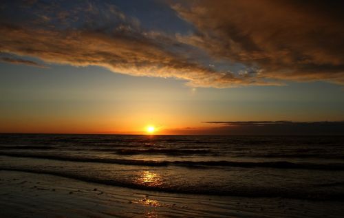 sun clouds sunset