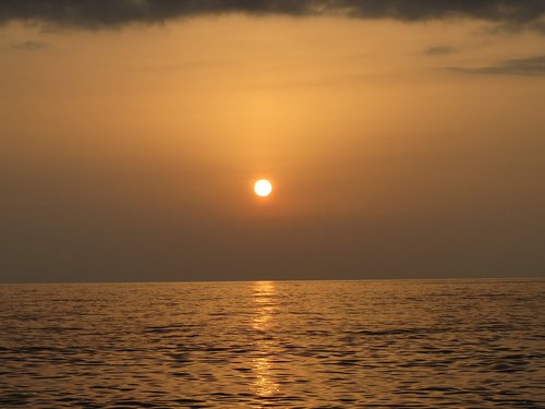 sun  sea  sunset