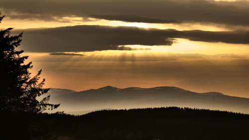 sun ray  sunset  nature