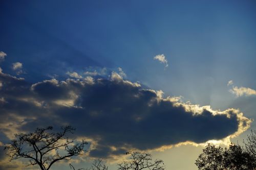 sunbeam clouds evening sky