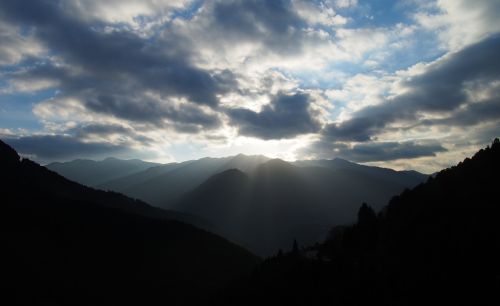 sunbeams landscape light