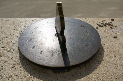 sundial clock pointer