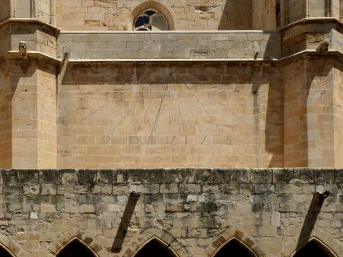 sundial cathedral tortosa