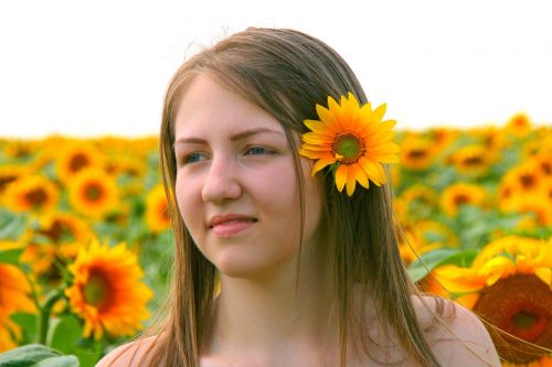 sunflower girl portrait