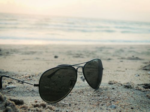 sunglasses beach fashion