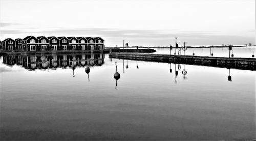 sunnanå harbour port boathouses