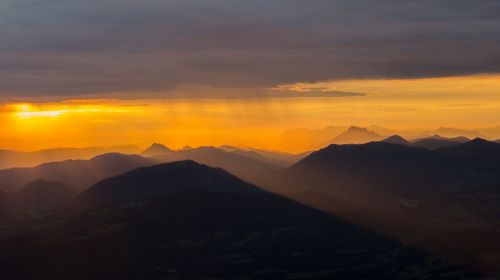 sunrise alpine mountains