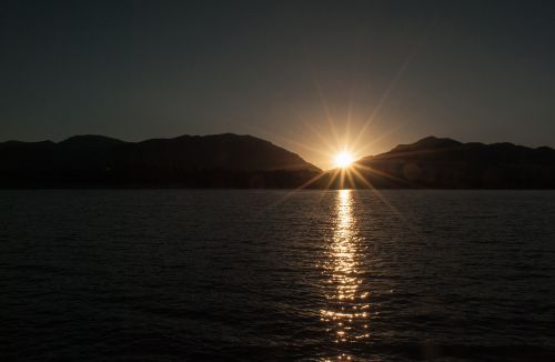 sunrise lake water