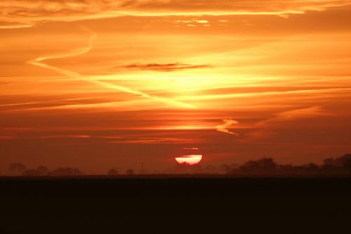 sunrise morgenrot skies