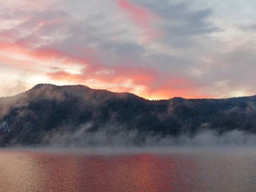 sunrise canim lake british columbia