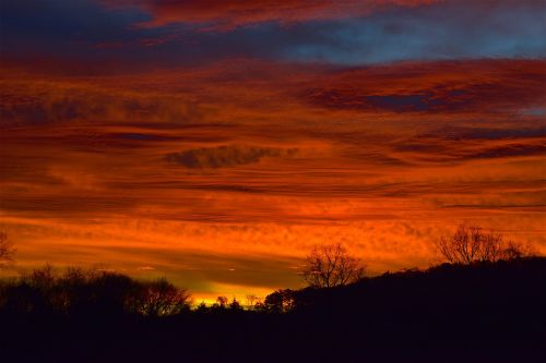 sunrise sky silhouette