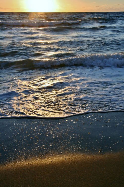 sunrise ocean beach