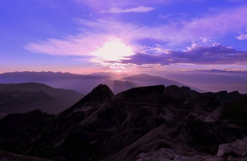 sunset mountain carega