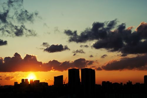 sunset cloudy silhouette