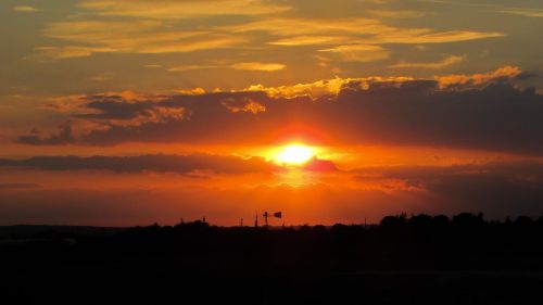 sunset sun clouds