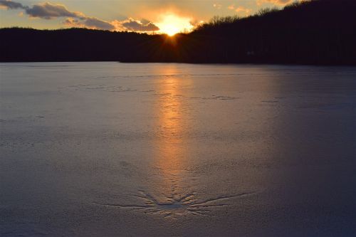 sunset lake frozen