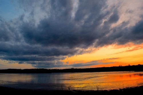 sunset lake sun