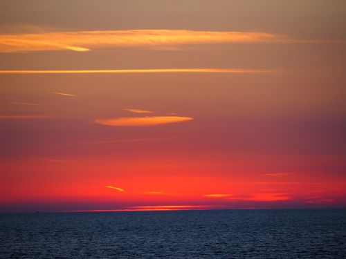 sunset holidays sea