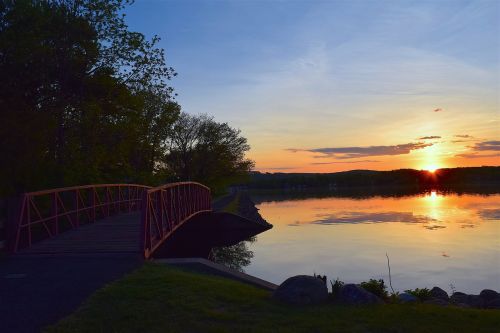 sunset lake bridge