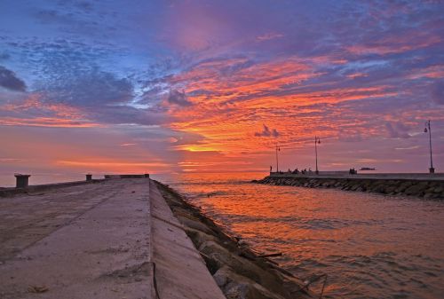 sunset pariaman beach