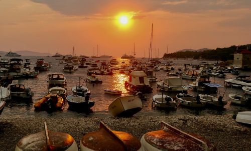 sunset boats croatia