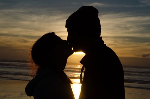 sunset kiss love