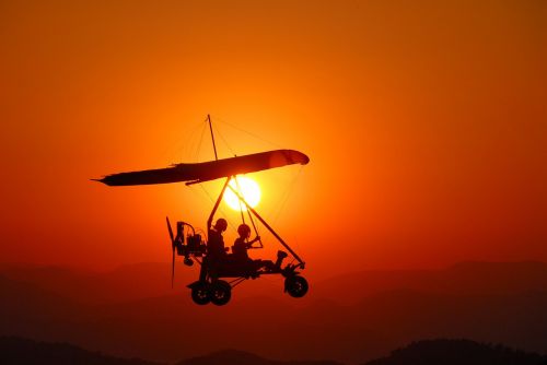 sunset aircraft silhouette