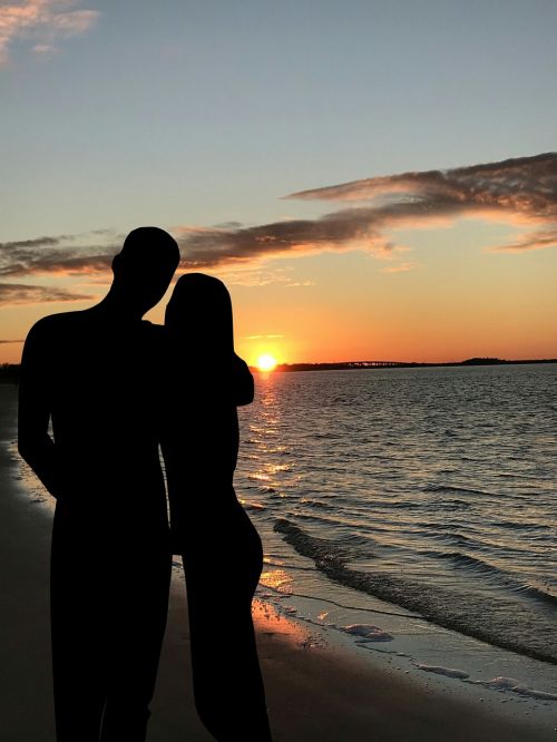 sunset dusk couple