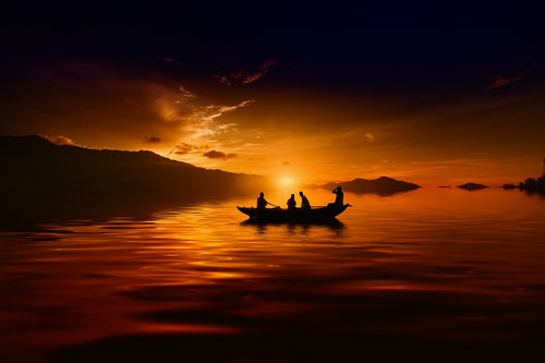 sunset  boat  photo shoot