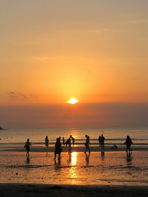 sunset indonesia beach