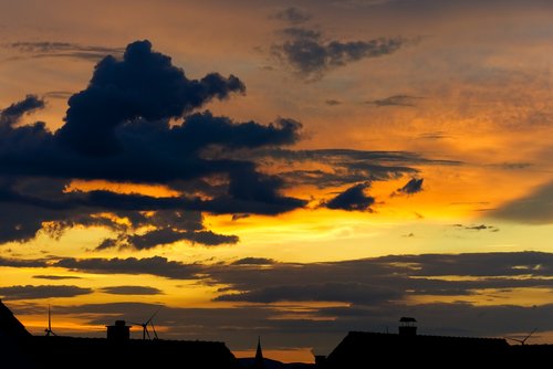 sunset  clouds  skyline