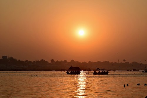 sunset  water  reflection