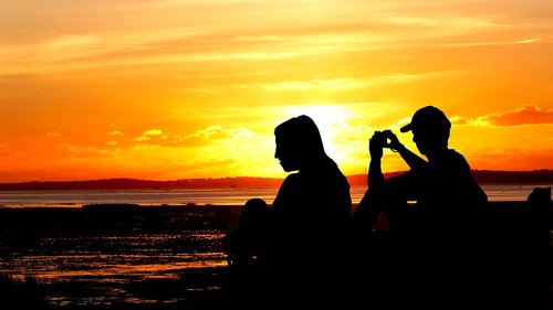 sunset  ocean  couple