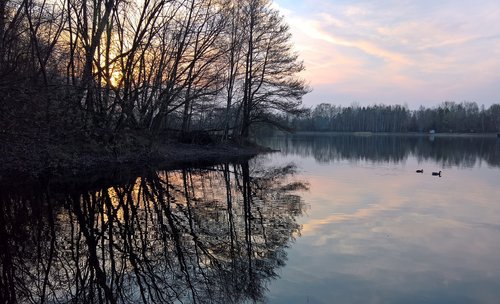 sunset  lake  mirroring