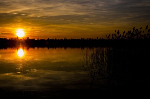 sunset  lake  pogoria