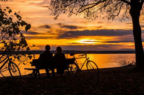 sunset couple lake constance